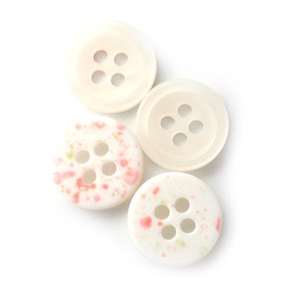 China Custom Viable Fancy Shirt Shell Resin Button Round 4 Holes for sale