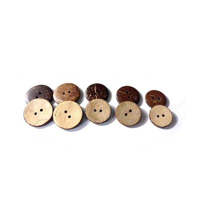 China Natural Dry Cleaning Style Round Garment Decoration 2/4-Holes Shell Coconut Button Men Women Clothing Buttons for sale