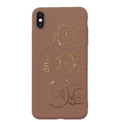 China 2021 Eco-friendly Gold Phone Case For iphone 12 Drop Tested Pig Premium Phone Cover For iphone 12 Case With Light Gold Plated Moving Case for sale