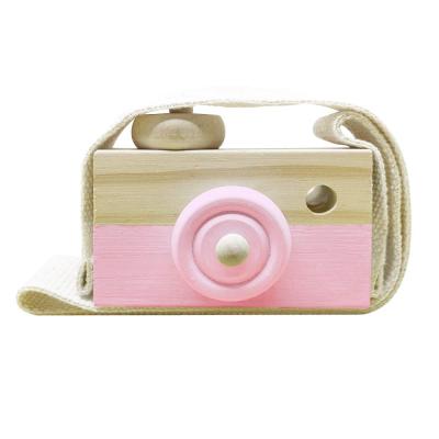 China Custom Made Kaleidoscope Eco - Friendly Cute Pretend Toy Hanging Wooden Camera Toys For Baby Kids for sale