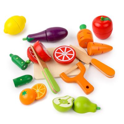 China Eco-friendly Wooden Vegetable Cooking Game Set Kids Fruit Cutting Toy Magnetic Cut Fruit Toy for sale