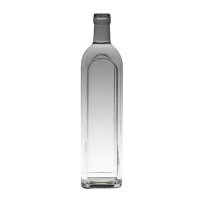 China Wholesale Beverage Product Latest Style 2021 New Europe Style Fashion Vodka Bottle for sale