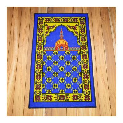 China Stain Resistant Premium Thick Muslim Prayer Mat Bulk For Muslim Sejadah Namaz Turkey Travel For Sale High Quality Prayer Blanket Prayer Mat for sale