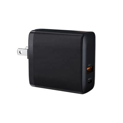 China Fanshion Compact Size and CE is Pd+qc 38W Portable Wall Fast Charging PD 3.0 Charger for sale