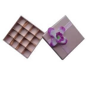 China Eco-Friendly Handmade Wedding Classic Chocolate Packaging Boxes With Lids for sale