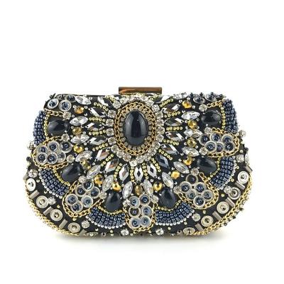 China Banquet Casual Handbags Luxury Rhinestone Beaded Embroidery Clutch Bags Handbags for sale