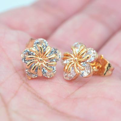 China TRENDY 18K Gold Plated Women's Girl's Cute Clear CZ Cubic Zircon Flower Stud Earrings Jewelry for sale