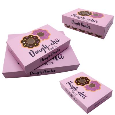 China Recycled Materials Wholesale Custom Logo Food Grade Paper Bakery Donut Packaging Takeout Box 1/3/6/9/13 Mini Mochi Deluxe Paper Donut With Window for sale