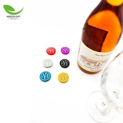 China Creative Customized Viable Wine Markers A Christmas Gift Wine Set 6 Charms Pure Silicone Wine Glass Charms for sale