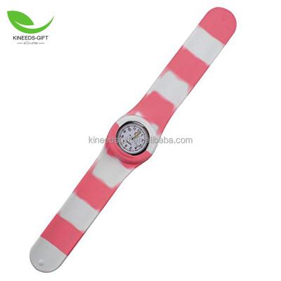 China Multiple Time Zone KINEEDS Watch Unisex Sports Waterproof Wristwatches With Stripes Silicone Jelly Slap Watch For Students Adults for sale