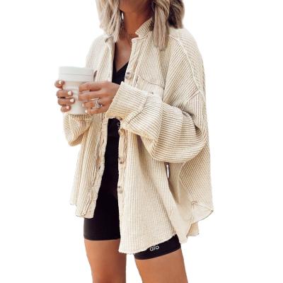 China Anti-wrinkle Europe and America popular fashion 2021women's casual waffle bat sleeve quilting loose cardigan for sale