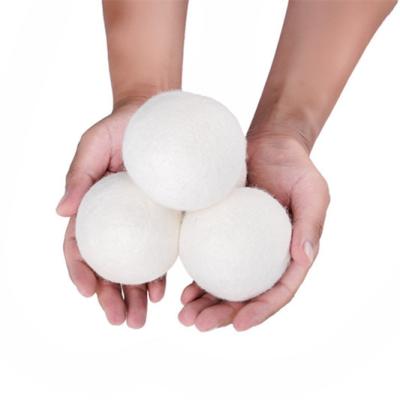 China 100% Dry Wool Cloth Ball Wool Dryer Cleaning Balls By Smart Sheep Wool Balls For A Drier Set for sale