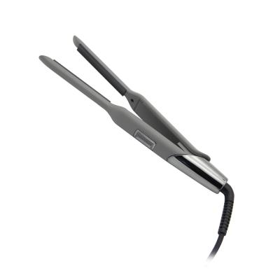 China FCC 450 Fahrenheit Travel Size Hair Straightener For Curly Hair for sale