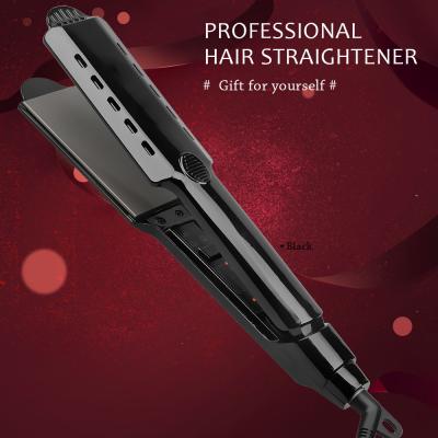 China Home Use FCC Certified 240V Titanium Plate Flat Iron Evenly Heated for sale