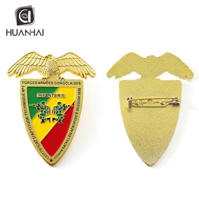 China Custom Europe Eagle 3D Enamel Logo Nigeria Flag Lapel Pins Badge Military for sale