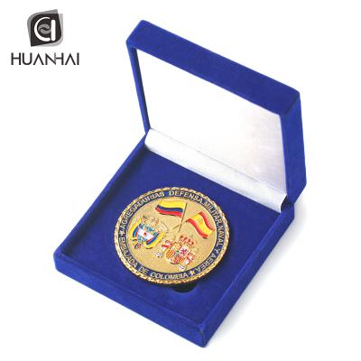 China Europe Customize 3D Gold Enamel Logo Flag Metal Colombia Velvet Coin Packaging Box for sale