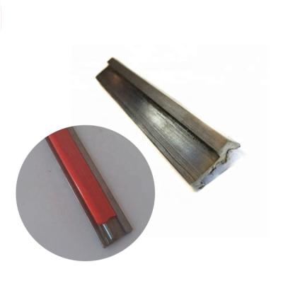 China CNC Telescopic Steel Machine Steel Cover Profile With PU Wiper Lip for sale