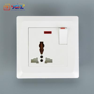 China MULTI SWITCH 13A British Material Safety PC White Color SOCKET WITH NEON, Electrical Socket Switched With Neon for sale