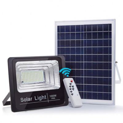 China Low Profit Portable Theme Park Matrix Cast Aluminum 20w Solar Led Flood Light for sale