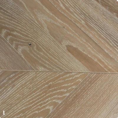 China Modern Finishbone Brushed Wood Flooring White Washed Multilayer Parquet for sale