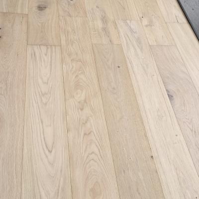 China 2020 Modern New Collection White Oak Reactive Stained European Hardwood Flooring for sale