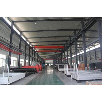 China Modern Prefab Metal Buildings , Industrial Prefabricated Steel Structure Plant With Crane for sale