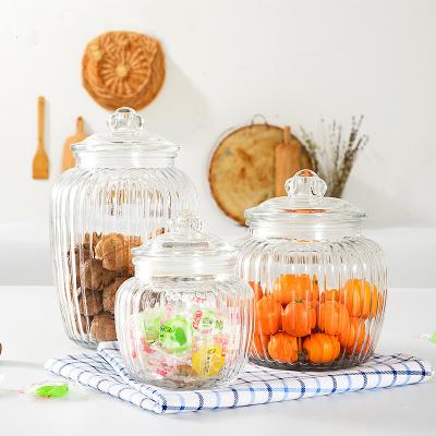 China Environmental Protection Glass Jars With Lids Storage With Easy-Open Lids Canning Jars For Kitchen Glass Canisters Set Clear Glass Canister for sale