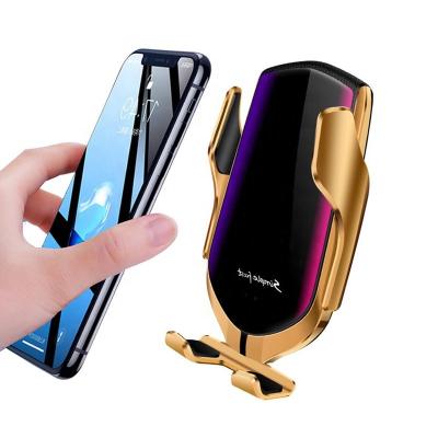 China PC+ABS Vacuum Plating R1 Car Charger 10W Sensor Mount Air Vent Wireless Smart Auto Mount Fast Qi Wireless Charger For Iphone XS XR for sale