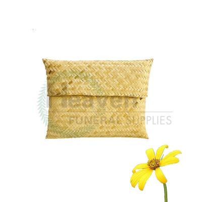 China Biodegradable and Customized Handcraft Woven Bio Urn for Pet Cremation Ashes Scattering Bamboo Pouch for sale