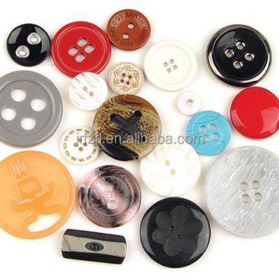 China Custom Colored Dry Cleaning Size Different Design Shirt Button Plastic Resin Button for sale