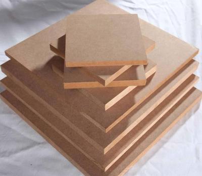 China Modern high quality raw mdf and melamine face mdf customized color mdf for sale