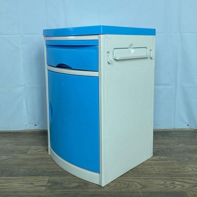 China Hospital Traditional High Quality ABS Plastic Mobile Beside Cabinet Bedside Locker Medical Table For Clinic Furniture for sale