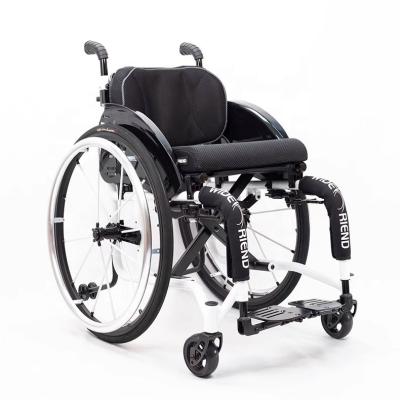 China Carbon fiber Ultra Lightweight Carbon Fiber Sports Manual Wheelchair & Rollator for Disabled Individuals for sale