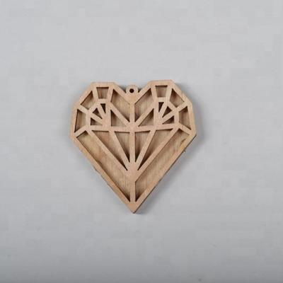 China Europe Wholesale Laser Cut Heart Shape Wood Craft Decoration for sale