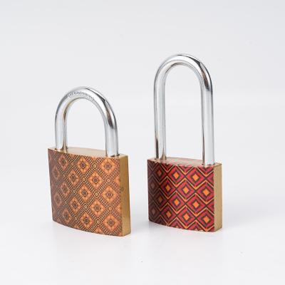 China High Quality OEM Candado Security Durable Hot Sale Support High Fine Workmanship Printing Long Beam Iron Padlocks for sale