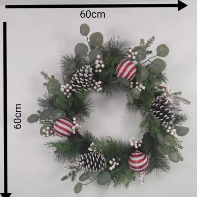 China Factory Price Bulk Custom Plastic Garland Artificial Christmas Wreaths Decorations for sale