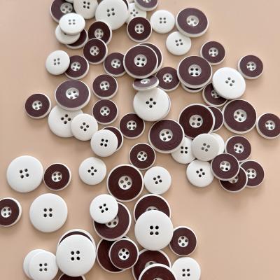 China High Quality And Environmentally Friendly Washable And Dry Washable Resin Buttons For The Customized Four Hole Costume And Apparel Buttons for sale