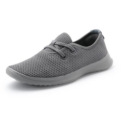 China OEM Comfortable Ice Mesh Fabric Men Graphene Light Weight Gym Silk Running Diabetic Shoes Anti-slippery Deodorization for sale