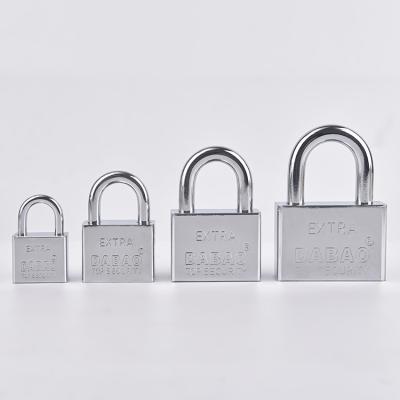 China Durable High Security 30 40 50 60 Mm In Short Beam Anti-theft Fechadura Direct Sales Lock Square Security Silver Padlock for sale