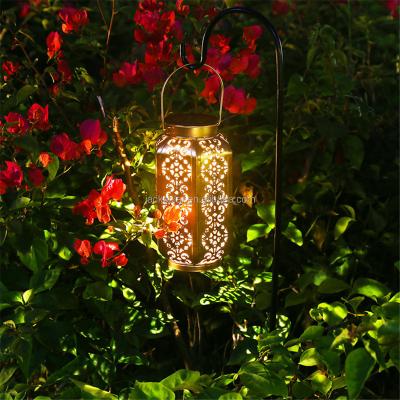 China Retro Garden Bronze Led Solar Garden Lights Waterproof Solar Lights Outside Lamp for sale