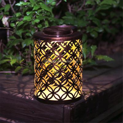 China 7.57lm/w Factory Wholesale Solar Motion Lights Outdoor Outdoor Garden Light with Metal Lantern Led Light Gardening Decoration for sale