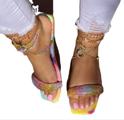 China CUSHIONING Cross Straps Diamond Sandal Big Size For Daily Outdoor for sale