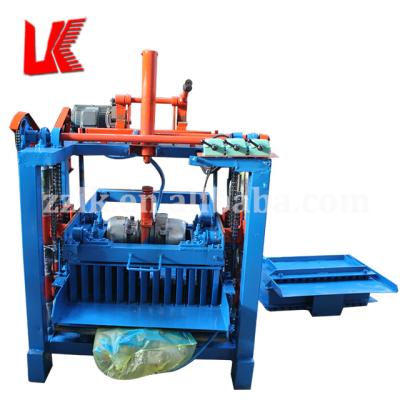 China Concrete Hollow Cement 3 Holes Block Machine In Philippines , Interlock Brick Machine Block Making Machine Price for sale