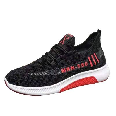 China New Fashion Trend Fashion Lightweight Sneakers Breathable Walking Men's Sports Sneakers for sale