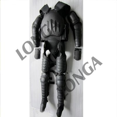 China Long Shelf Life New Design Military Equipment Police Riot Suit for sale