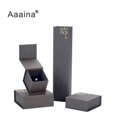 China Newest Custom Logo Printed Cardboard Jewelry Storage Paper Packaging Jewelry Box for sale