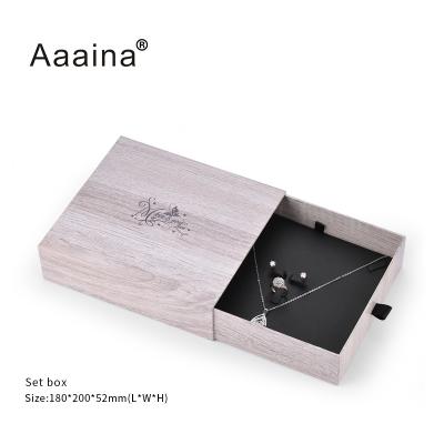 China Wholesale High Quality and Luxury Handmade Jewelry Packaging Boxes Logo Packaging Drawer Cardboard Box Custom Made for sale