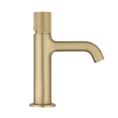 China High or Low Hole Basin Faucets Single Hole Bathroom Faucet Water Tap Brass Faucet High Quality Single Handle Single Hole Single Handle for sale