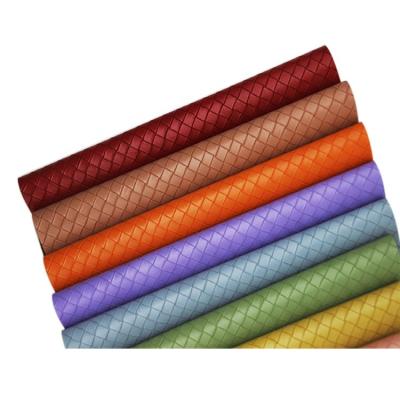 China Anti-rust square plaid leatherette PU rexine weaving waterproof leather for bag shoes car seat for sale