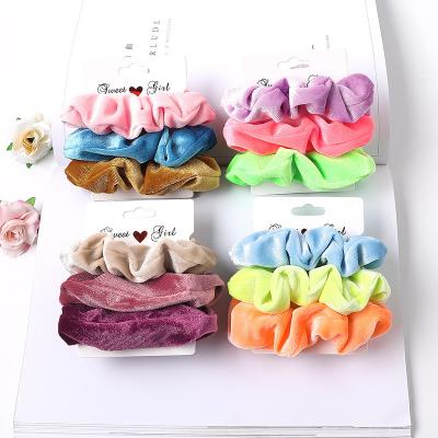 China Hair Accessories 3 Pcs Scrunchies Set Satin Flannel Laser Fabric Gradient Hair Scrunchies Wholesale Fashion Scrunchies Set for sale